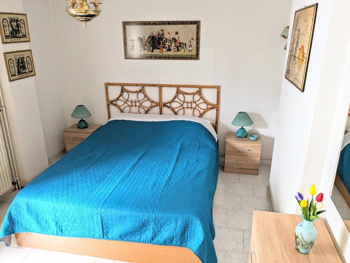 Rustic By The Sea Apartment Flogita Exterior photo